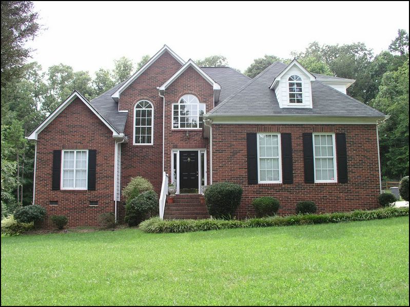 house-10318-edwards-place-07.jpg