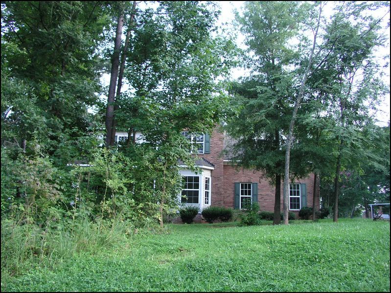 house-10526-woodhollow-02.jpg