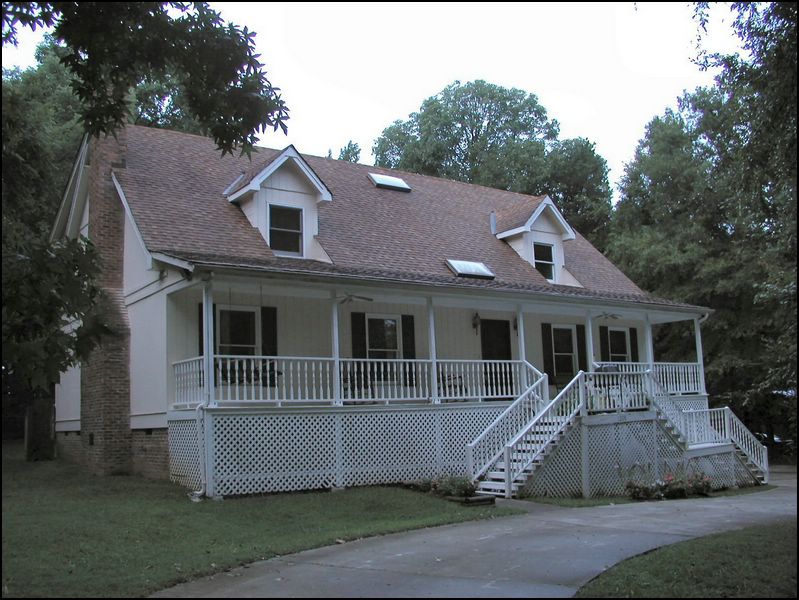 house-1208-robinhood-01.jpg