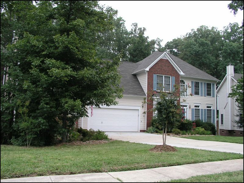 house-3004-windsor-chase-03.jpg