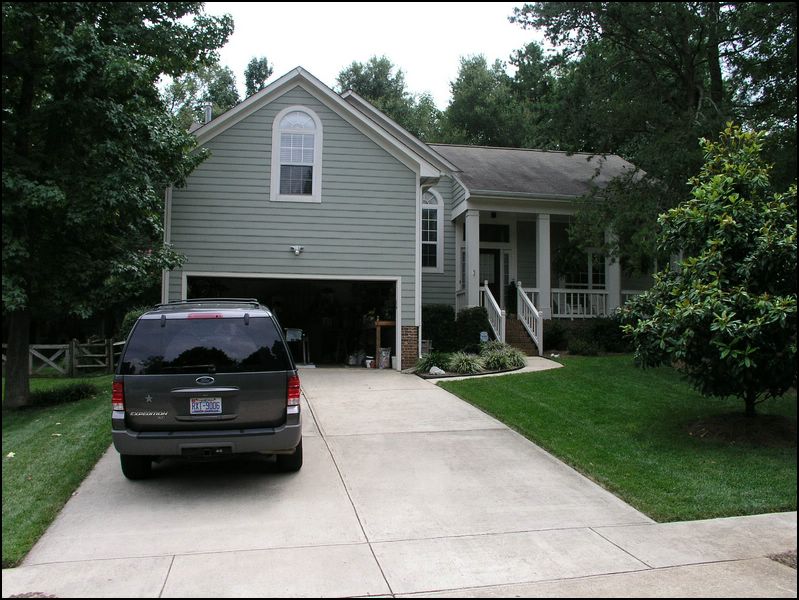 house-3012-cross-tie-lane-02.jpg