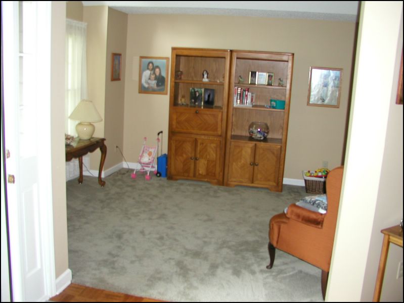 house-3032-oakcroft-05.jpg