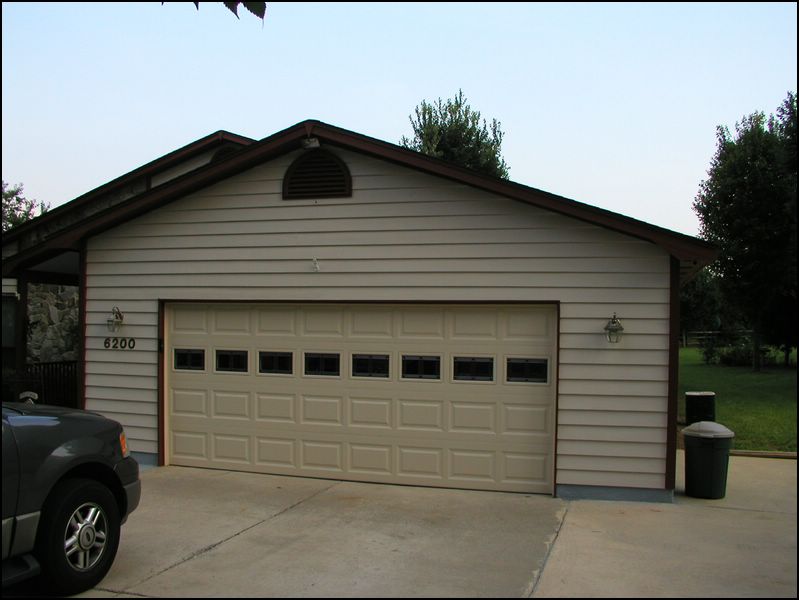 house-6200-elkington-01.jpg