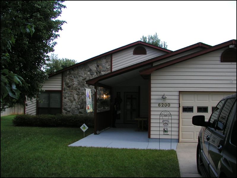 house-6200-elkington-02.jpg
