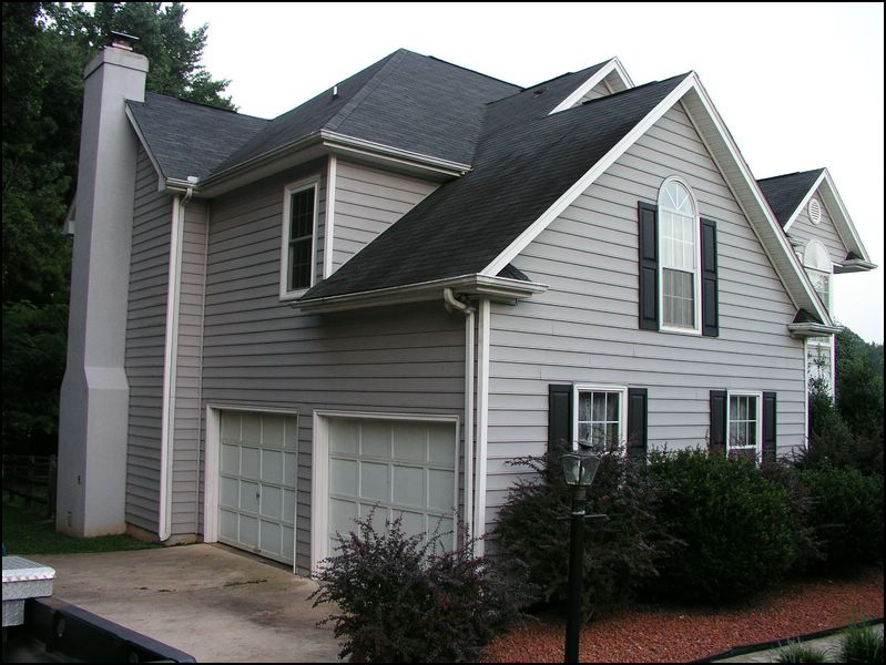 house-9828-edwards-place-04.jpg