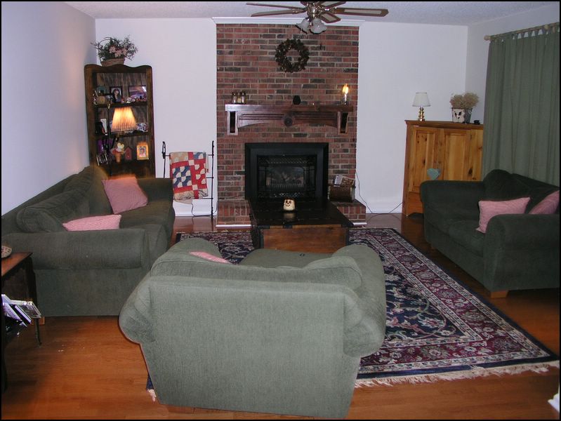 house-9828-edwards-place-13.jpg